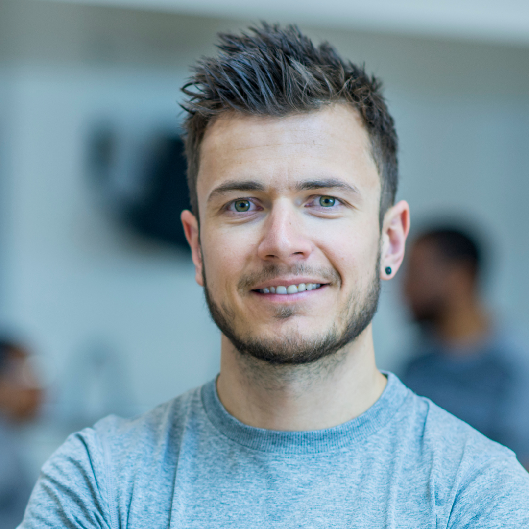 Enrique Garrido Bustamante